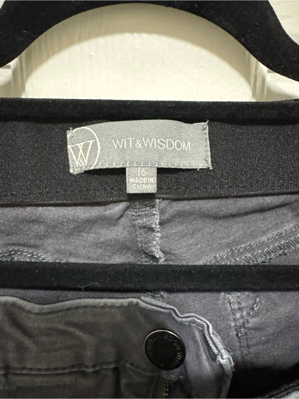 Wit & Wisdom Charcoal Gray Stretch Jeans